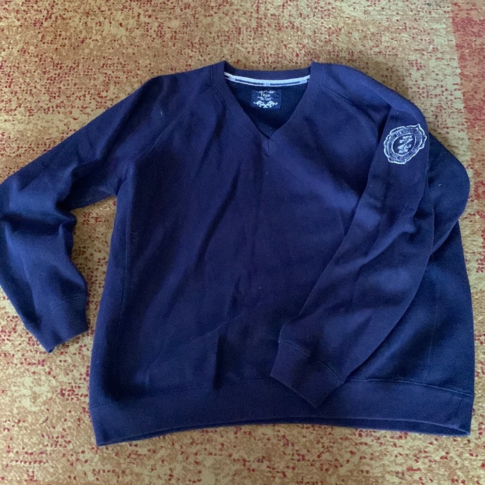 IZod v neck sweater